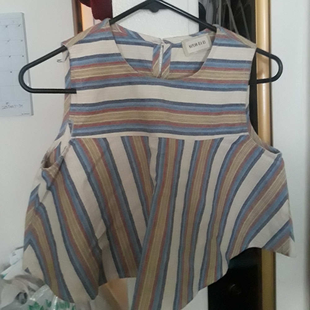 Cute crop top